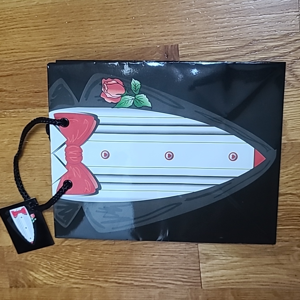 VALENTINE'S DAY!!!    Tuxedo Gift Bags
